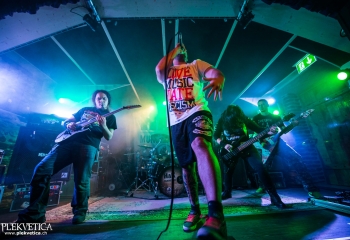 Hellvetica @ Das O, Spiez