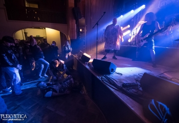 Constraint - Photo By Dänu