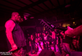 Constraint - Photo By Dänu