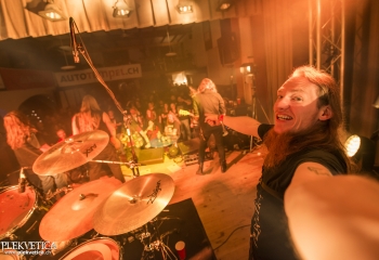 Crossplane - Photo By Dänu