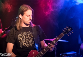 Fashion Roadkill - Photo By Dänu