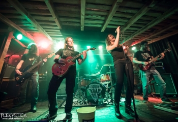 Fashion Roadkill - Photo By Dänu