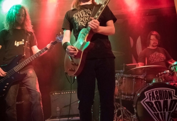 Fashion Roadkill - Photo By Dänu