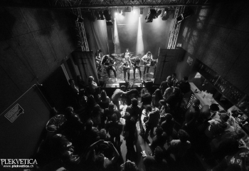 FRANK NEEDS HELP - Photo By Dänu