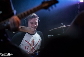 FRANK NEEDS HELP - Photo By Dänu