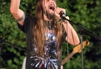 Previous To Following - Photo By Dänu