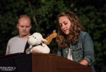 Previous To Following - Photo By Dänu