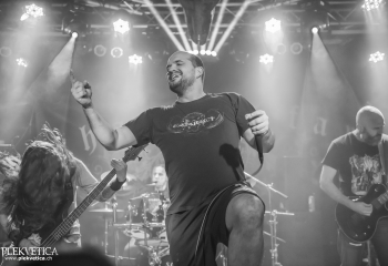 Shadow's Far - Photo By Dänu