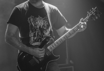 Shadow's Far - Photo By Dänu