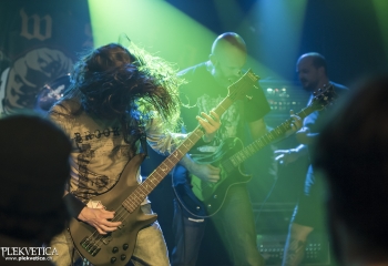 Shadow's Far - Photo By Dänu