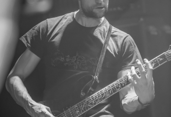 Shadow's Far - Photo By Dänu