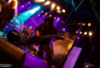 All Will Know – Photo by Sacha Saxer