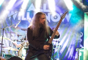 All Will Know – Photo by Sacha Saxer