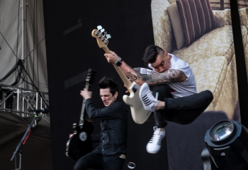 Anti Flag - Photo by Marc