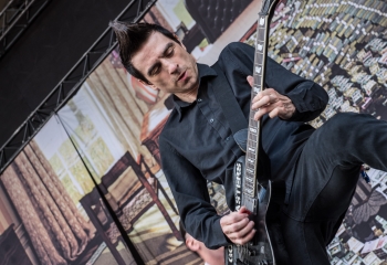 Anti Flag - Photo by Marc