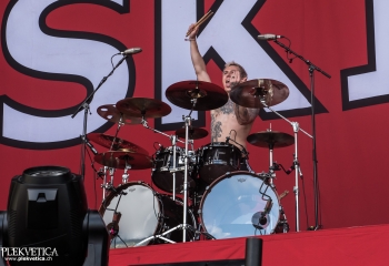 Asking Alexandria - Photo by Marc