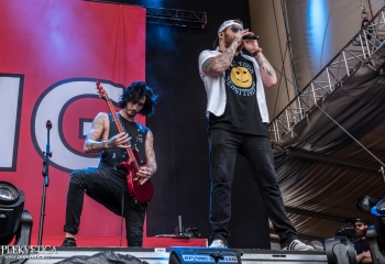 Asking Alexandria - Photo by Marc