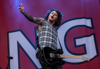 Asking Alexandria - Photo by Marc