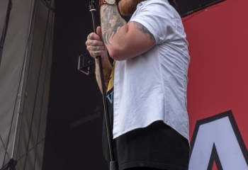 Asking Alexandria - Photo by Marc