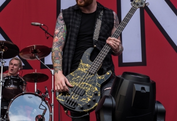 Asking Alexandria - Photo by Marc