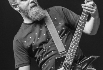 Bare Infinity - Photo By Dänu