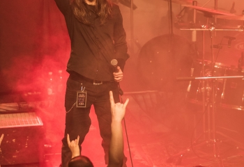 Black Therapy - Photo By Dänu