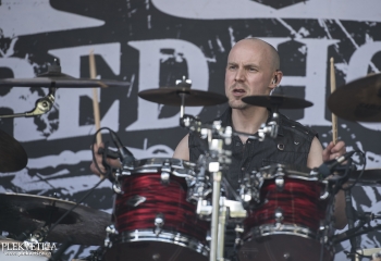 Bloodred Hourglass - Photo By Dänu