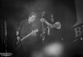 Bloodred Hourglass - Photo By Dänu