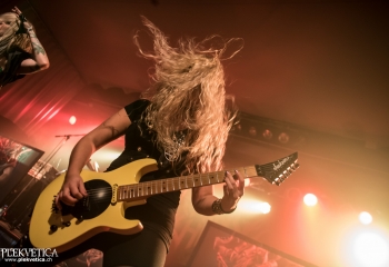 Burning Witches - Photo by Marc