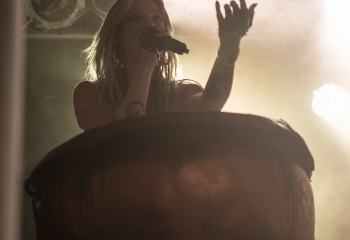 Burning Witches - Photo by Marc