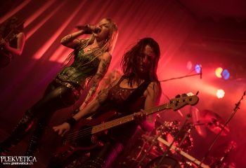 Burning Witches - Photo by Marc