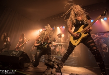 Burning Witches - Photo by Marc