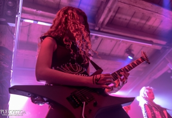 Burning Witches - Photo by Marc