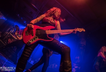 Burning Witches - Photo by Marc