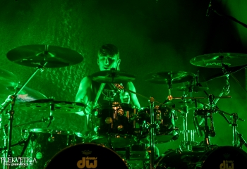 Butcher Babies - Photo by Marc