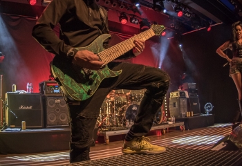 Butcher Babies - Photo by Marc