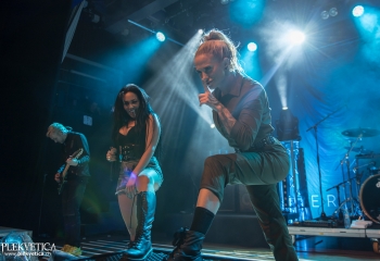 Butcher Babies - Photo by Marc