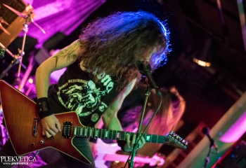 Comaniac- Photo by Marc