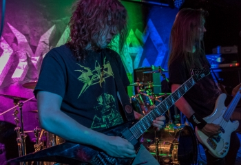 Comaniac- Photo by Marc