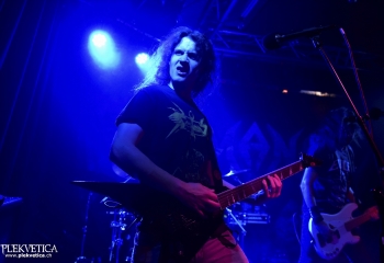 Comaniac - Photo By Nati