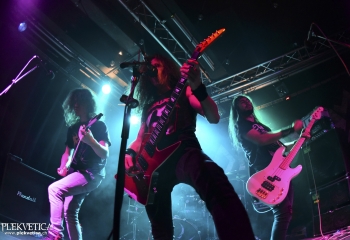 Comaniac - Photo By Nati