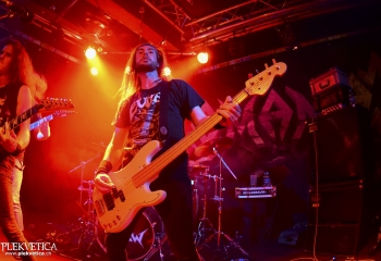 Comaniac - Photo By Nati