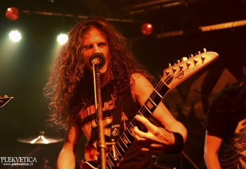 Comaniac - Photo By Nati