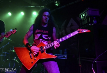 Comaniac - Photo By Nati