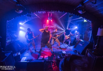 Constraint - Photo By Dänu