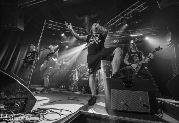 Contorsion - Photo By Dänu