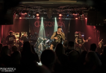 Contorsion - Photo By Dänu