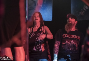 Contorsion - Photo By Dänu