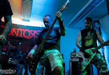 Controsion - Photo by Nati