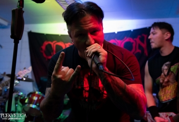 Controsion - Photo by Nati